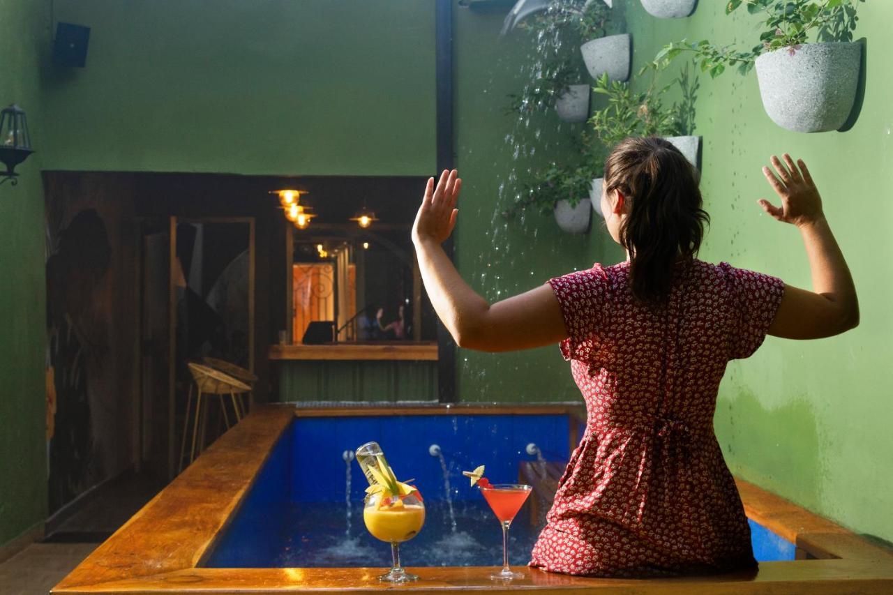 Seven Nights Hostel Cartagena ภายนอก รูปภาพ