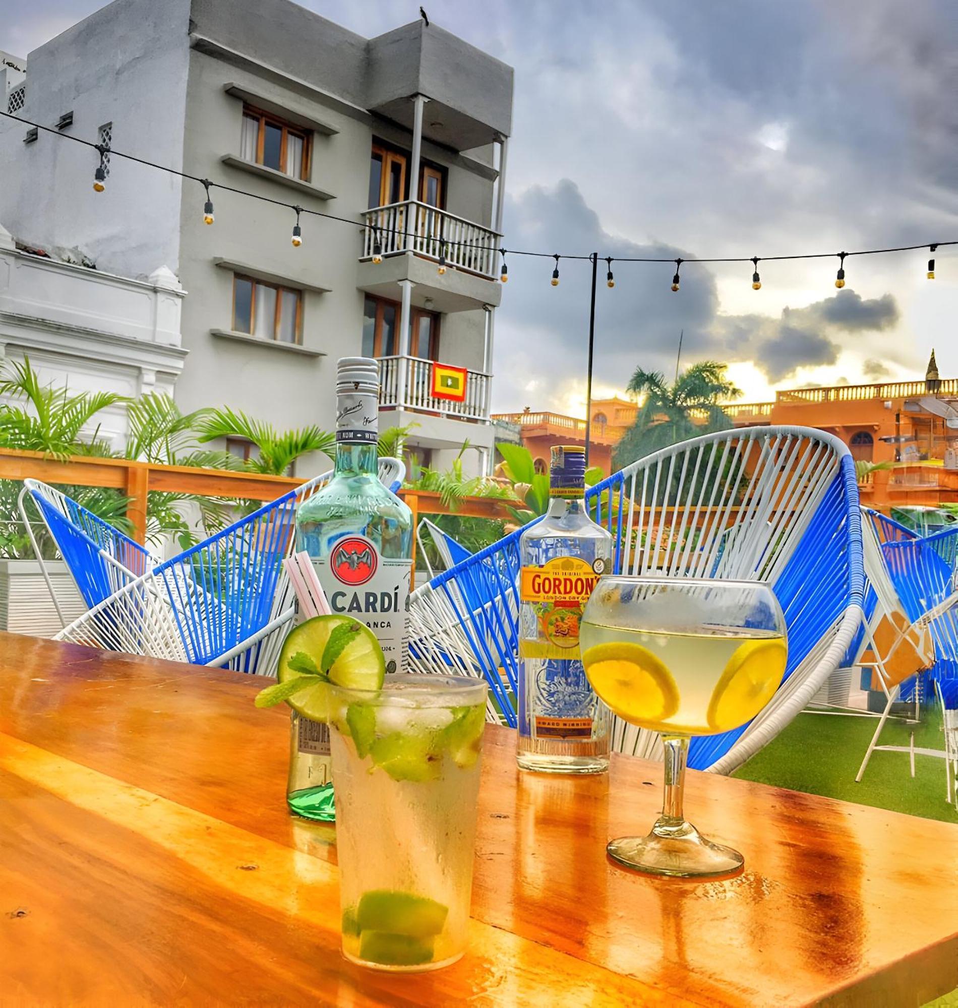 Seven Nights Hostel Cartagena ภายนอก รูปภาพ